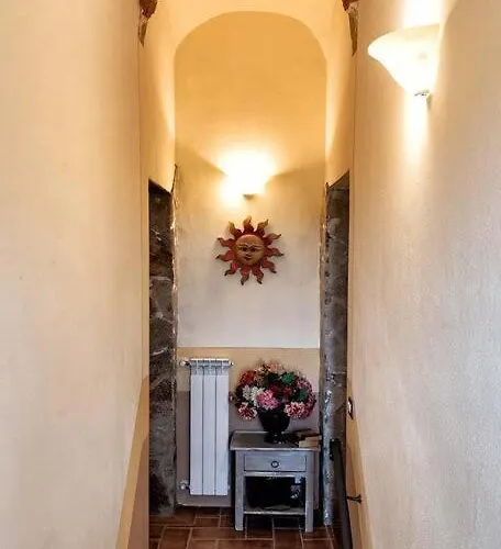 아파트 La Tana Buona